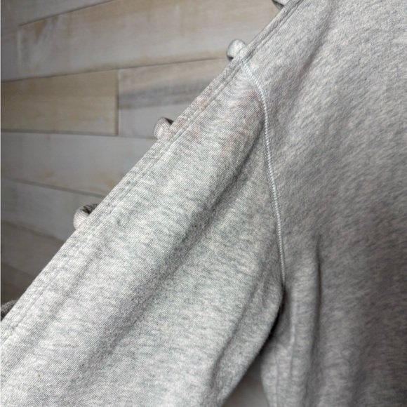 Victoria's Secret PINK Gray/ Blue Ombre Caged Sleeve Sweatshirt Size Small - Picture 5 of 7